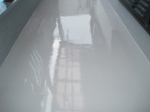 044 (3)