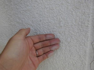 外壁の劣化(チョーキング現象)