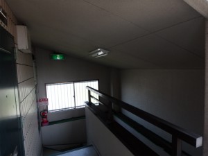 廊下塗装前
