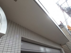 軒天井塗装後