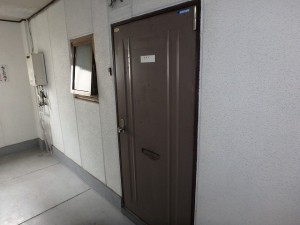 廊下塗装前