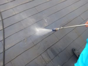 スレート屋根の高圧洗浄