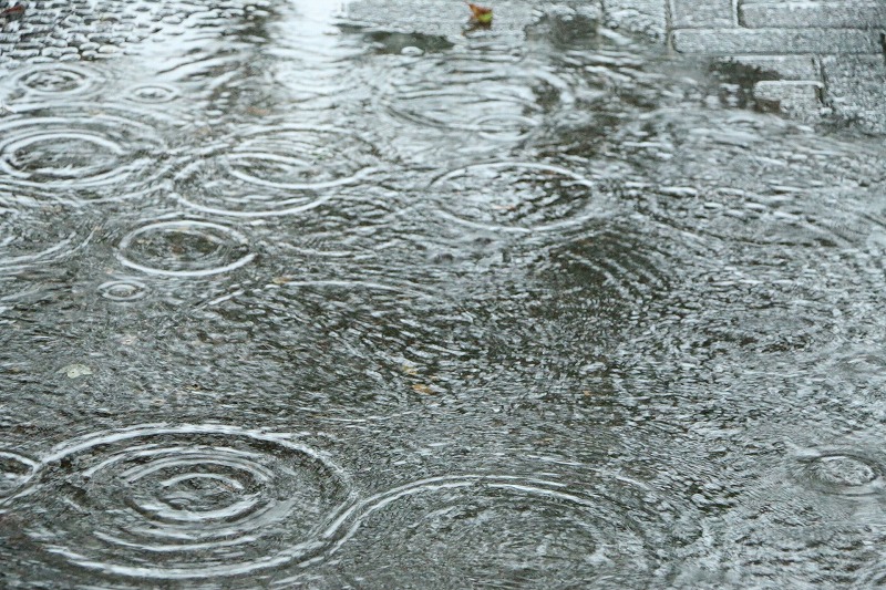 雨の日イメージ