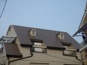 屋根塗装後の屋根全体の様子