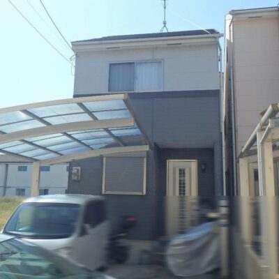 塗り替え前のお住まい正面