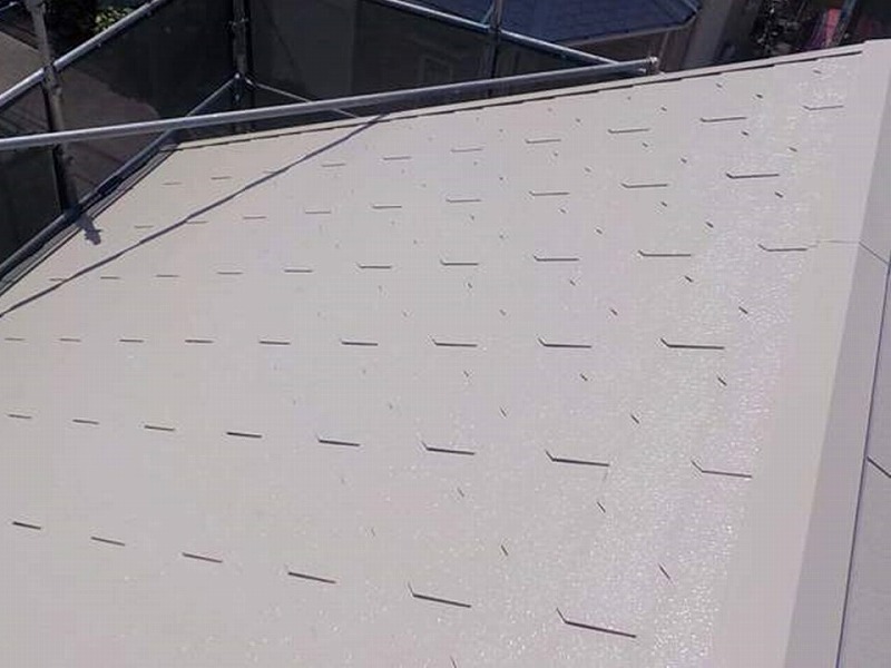 遮熱シリコンで屋根塗装後のスレート屋根