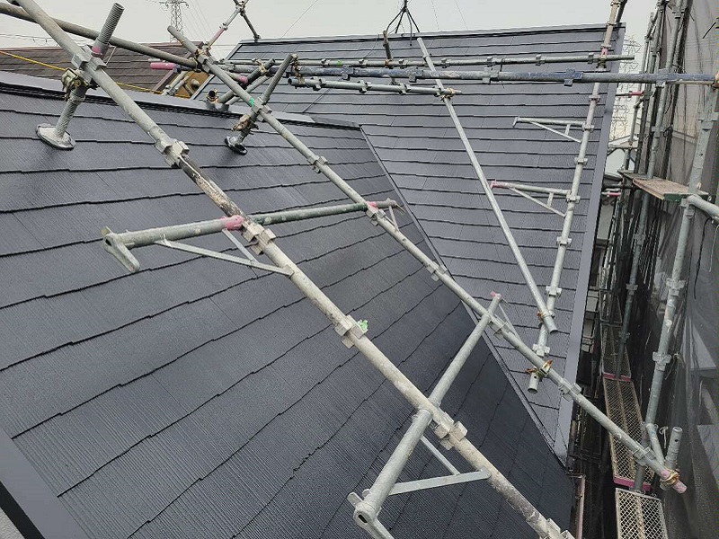 松原市にて屋根塗装と天窓補修を行いました（費用は約15万円）屋根塗装アフター