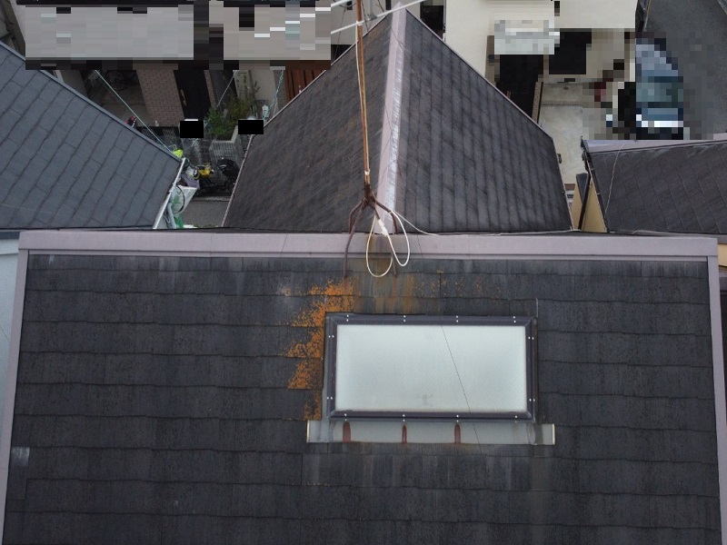 松原市にて屋根塗装と天窓補修を行いました（費用は約15万円）ドローンで上空から確認