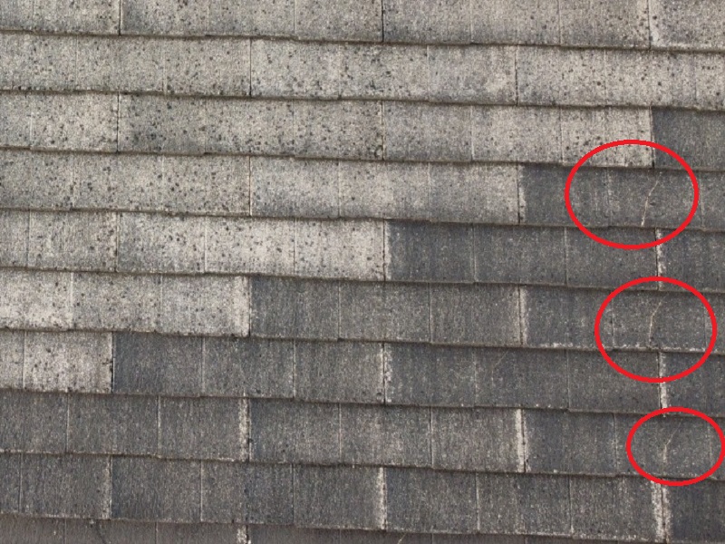 和泉市にて屋根塗装による屋根工事を決行！費用は約16万円です スレート瓦のひび割れ