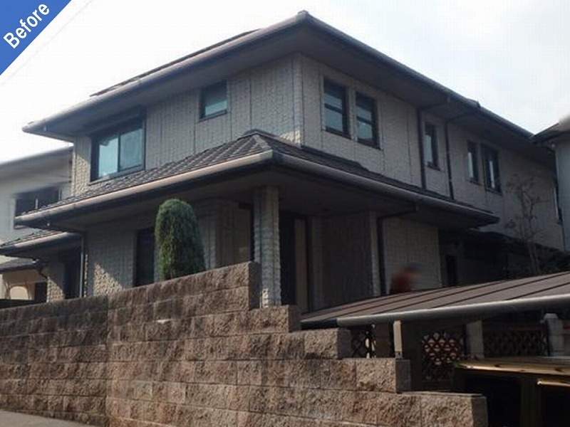 堺市西区の塗り替え前の積水ハウス施工戸建て住宅の側面