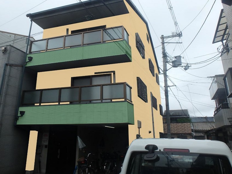 大阪市にてシーリング工事と外壁塗装で雨漏り予防を実施しました カラーシミュレーション