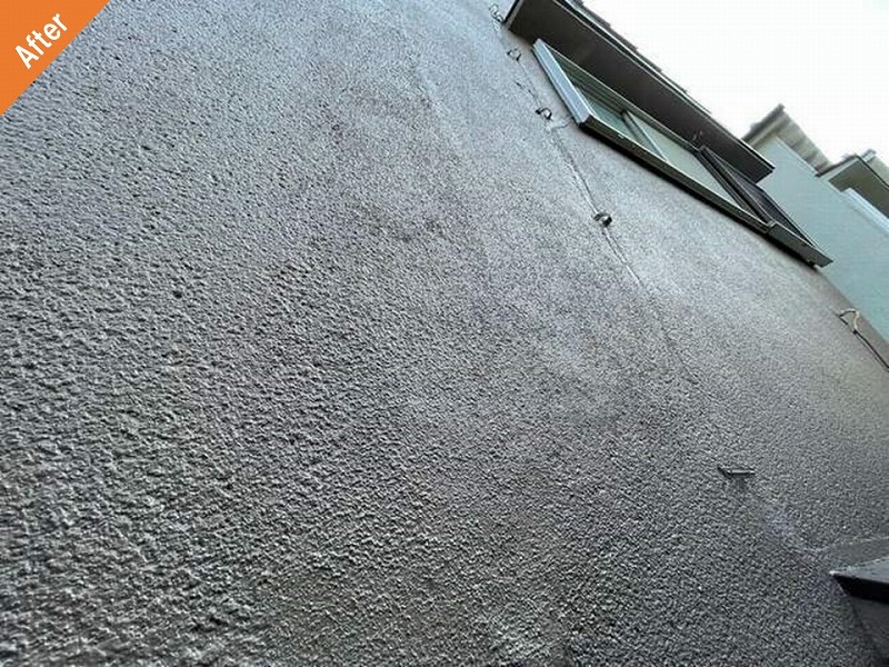 ひび割れ補修と塗装後のモルタル外壁