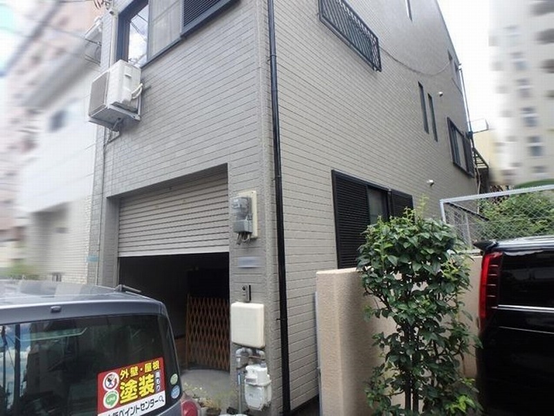 大阪市東成区のシーリング工事とサイディングの外壁塗装完工