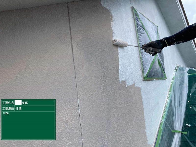 河内長野市にてサイディングの外壁塗装（費用は約75万円）RSサーフで下塗り