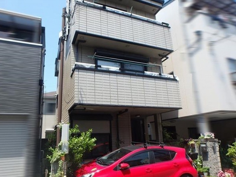大阪市此花区の塗装工事の見積りに伺ったALC外壁の住宅