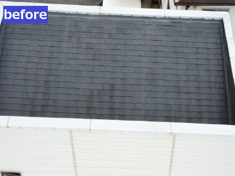松原市にて折板屋根の塗装を実施（熱を反射する遮熱塗料を使用）施工前