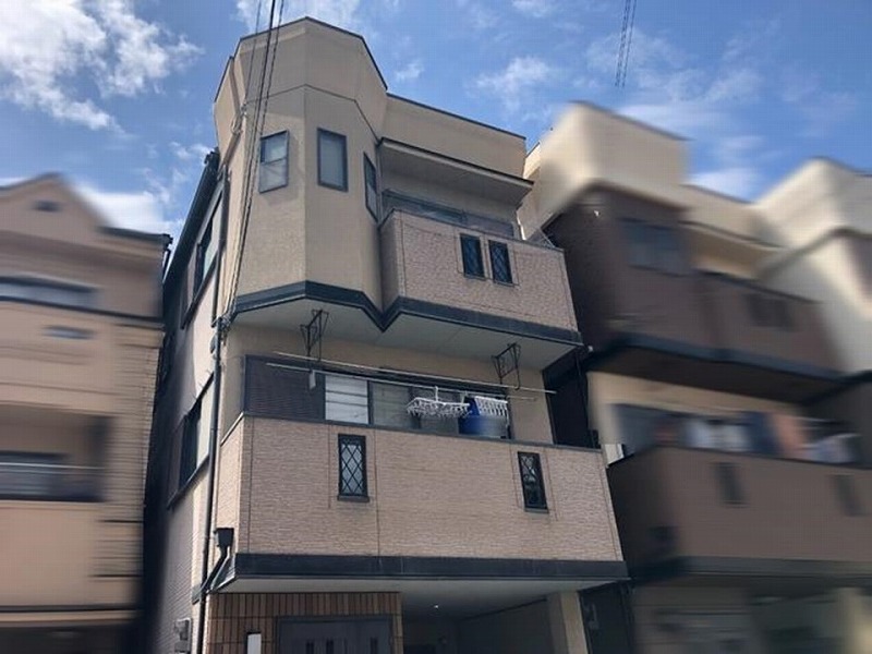 大阪市住吉区の工事をご相談いただいた3階建て住宅の概要