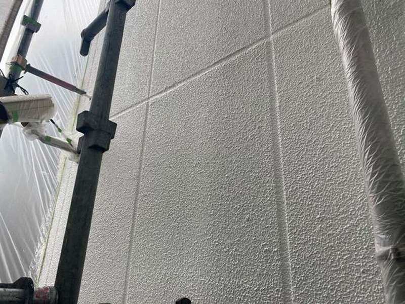 外壁の下塗り完了