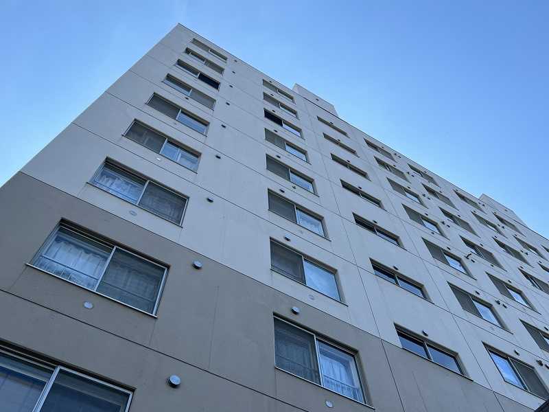 マンションの外壁塗装で人気の色 グレー系