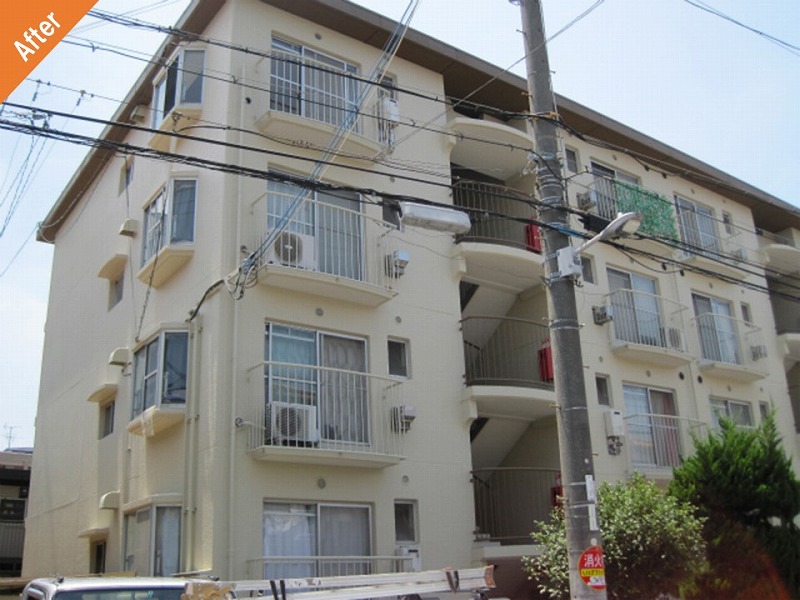 大阪市住吉区の外壁塗装後のマンション全体