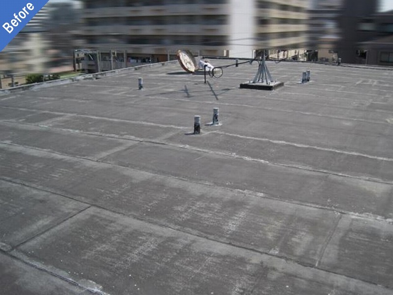 大阪市住吉区の防水工事前のマンション陸屋根