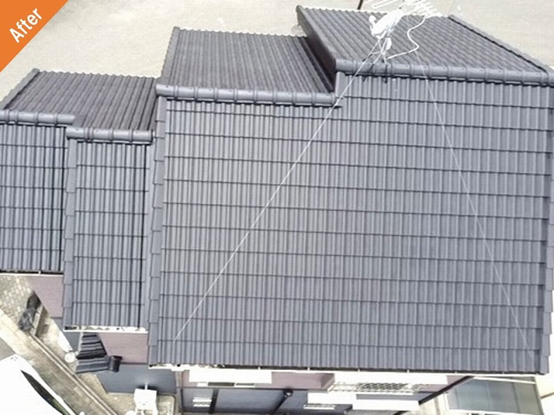 枚方市の遮熱フッ素塗料で屋根塗装後のセメント瓦