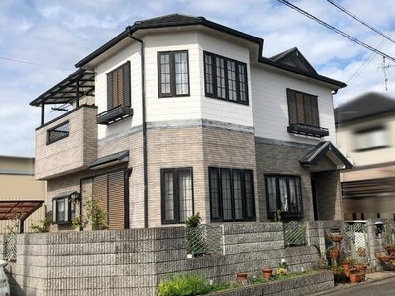 岸和田市の窯業系サイディングの戸建て住宅