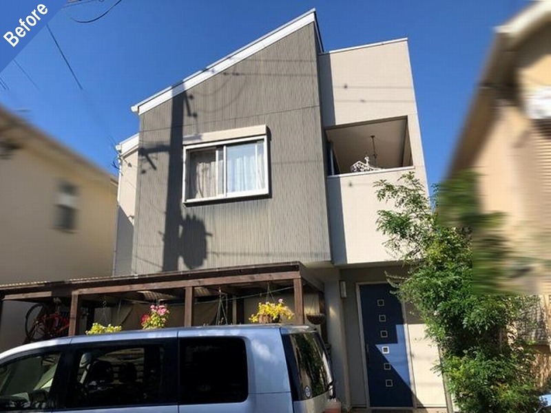 大阪狭山市の外壁塗装前の窯業系サイディングの戸建て住宅