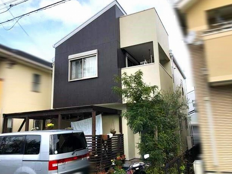 大阪狭山市の外壁塗装後の窯業系サイディングの戸建て住宅