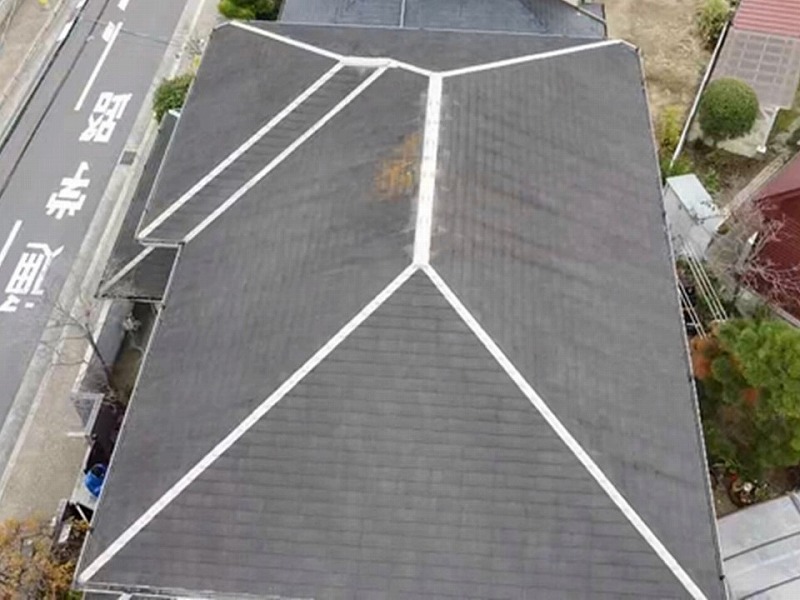 藤井寺市の屋根塗装前のサンヨーホームズのカラーベストの屋根