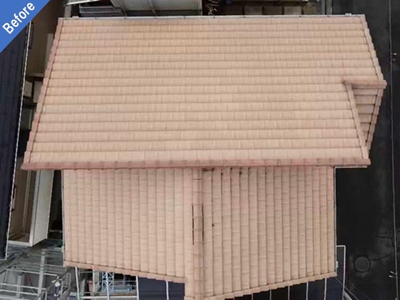屋根塗装前のモニエル瓦