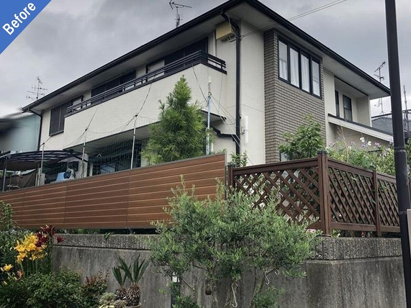 外壁塗装前の住宅