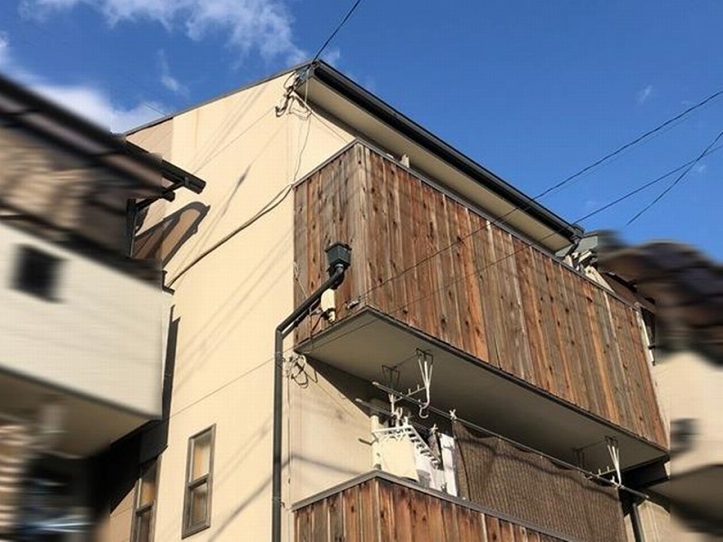 モルタルと木部の外壁