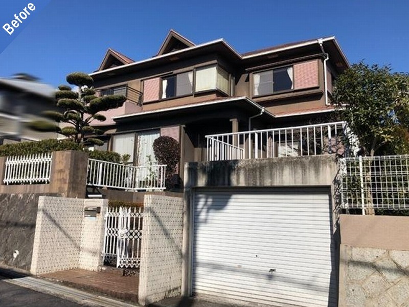 河内長野市の外壁塗装前の戸建て