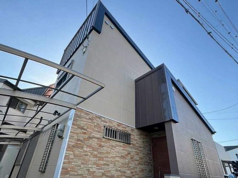 足場解体後の全景