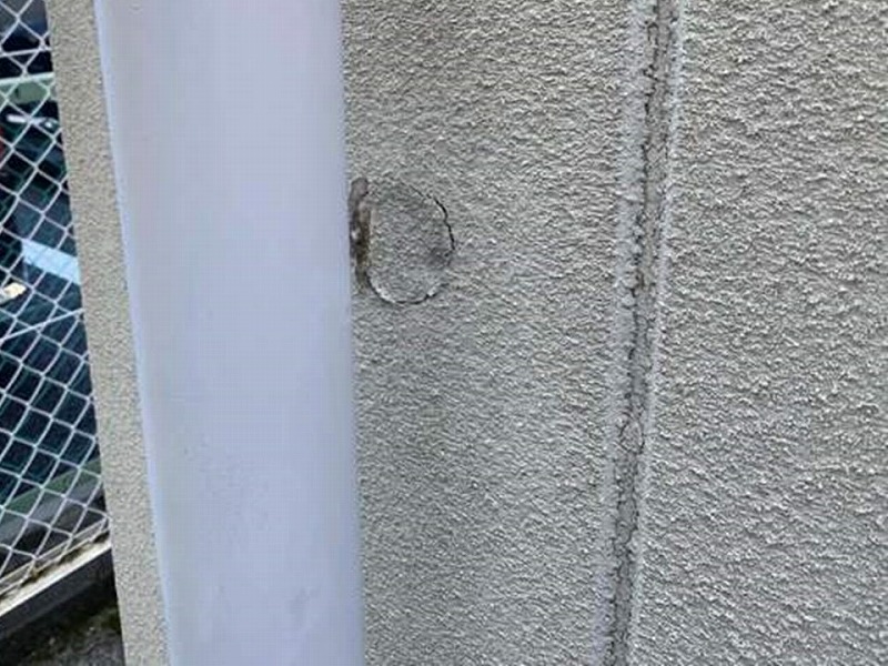 爆裂したALC外壁
