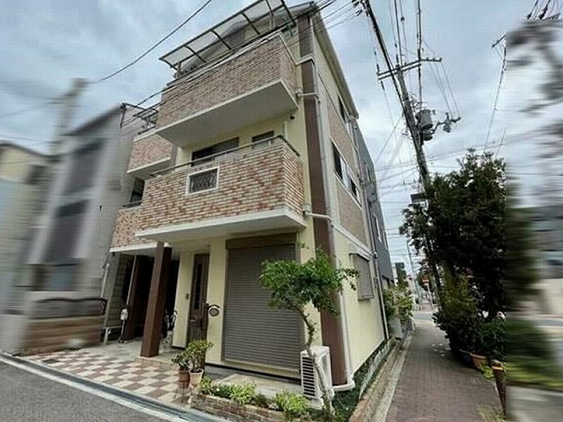 タイル外壁×サイディングのデザイン