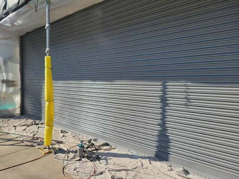 シャッター塗装の施工事例