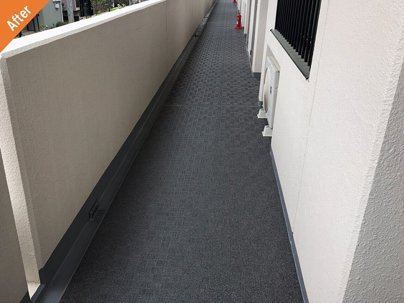 長尺シート張り替え後のマンション共用廊下