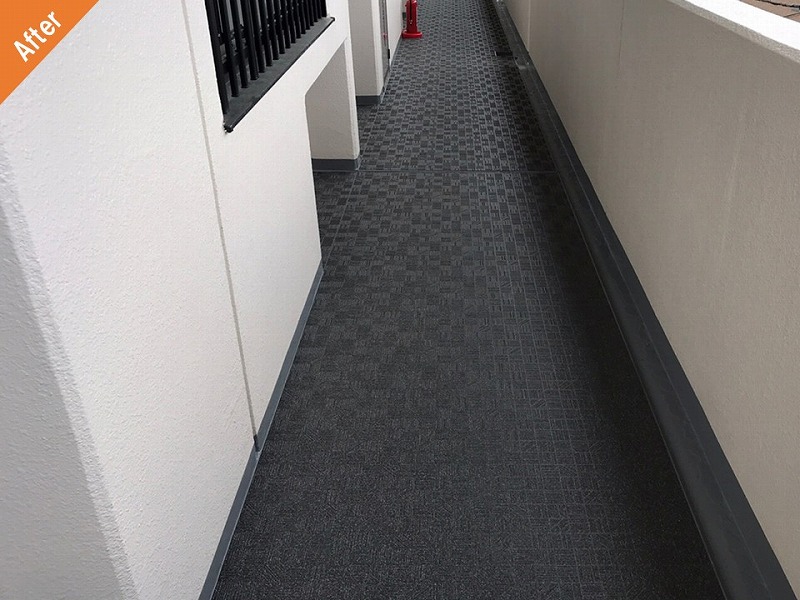 兵庫県西宮市の長尺シート張り替え後のマンション共用廊下