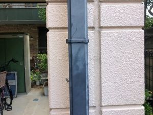 雨樋の色褪せ