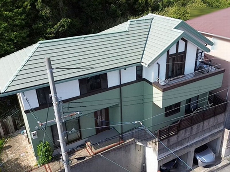 塗装工事完工後の積水ハウスの全景