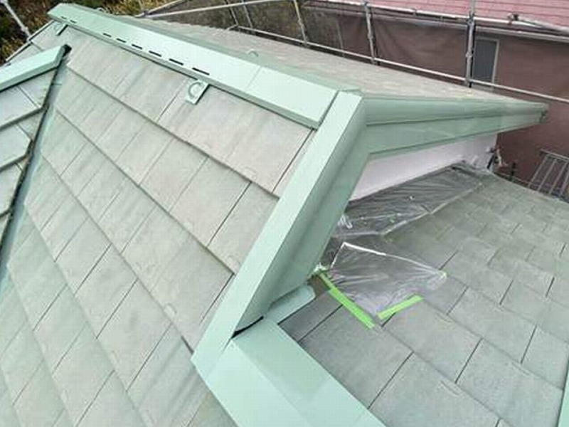 屋根板金の塗装完了