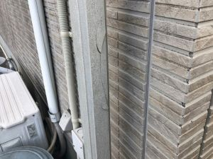 雨樋の亀裂
