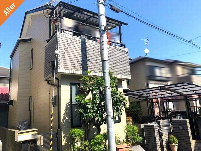 外壁塗装とコーキング工事後の戸建て住宅