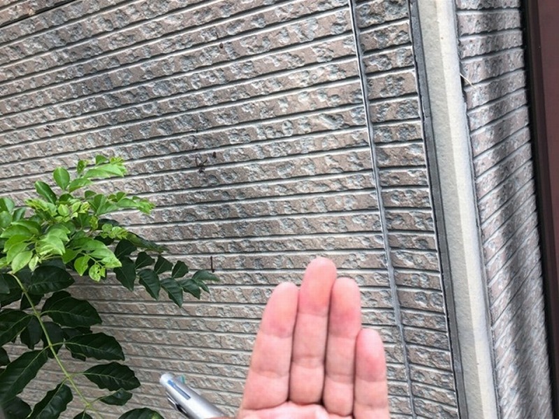 外壁のチョーキング現象