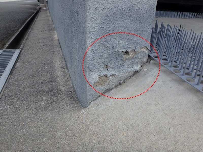 下塗りを省略すると塗膜の剥がれや浮きが起こる