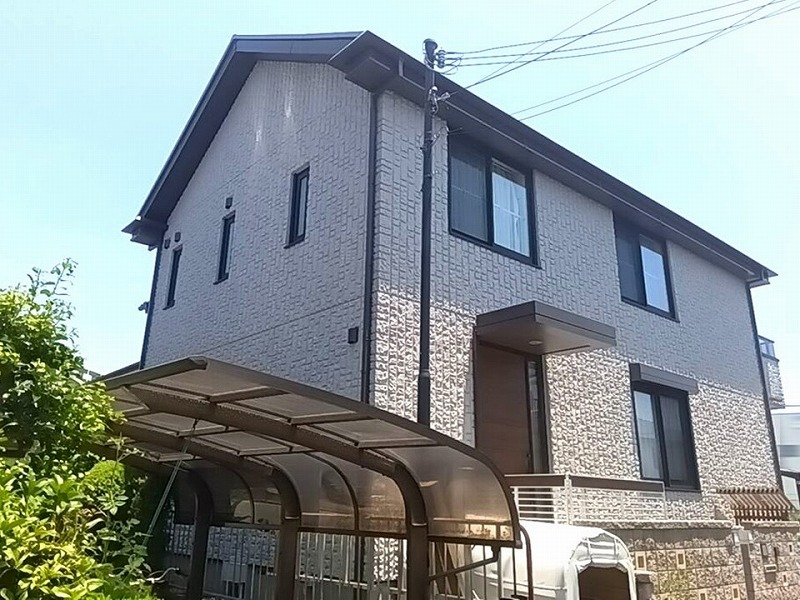 外壁塗装完了後の全景