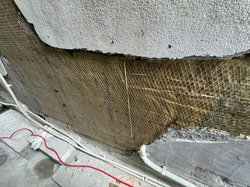防水シートとラス網設置後の外壁