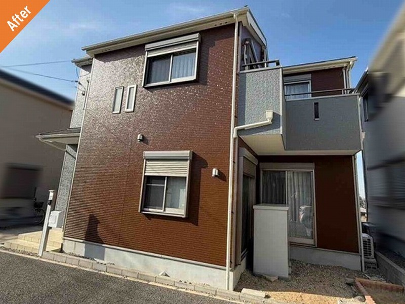 外壁塗装後の難付着サイディングの戸建て住宅